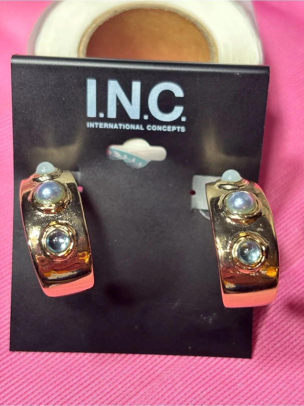 INC International Concepts shiny gold
